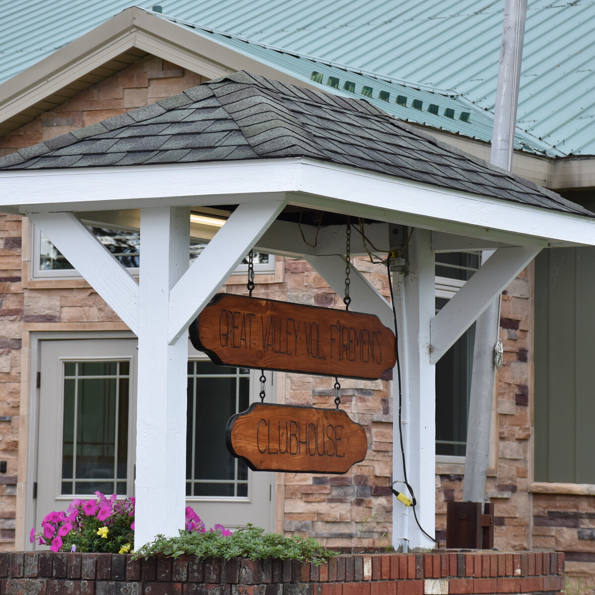 Entrance to the Great Valley Firehall