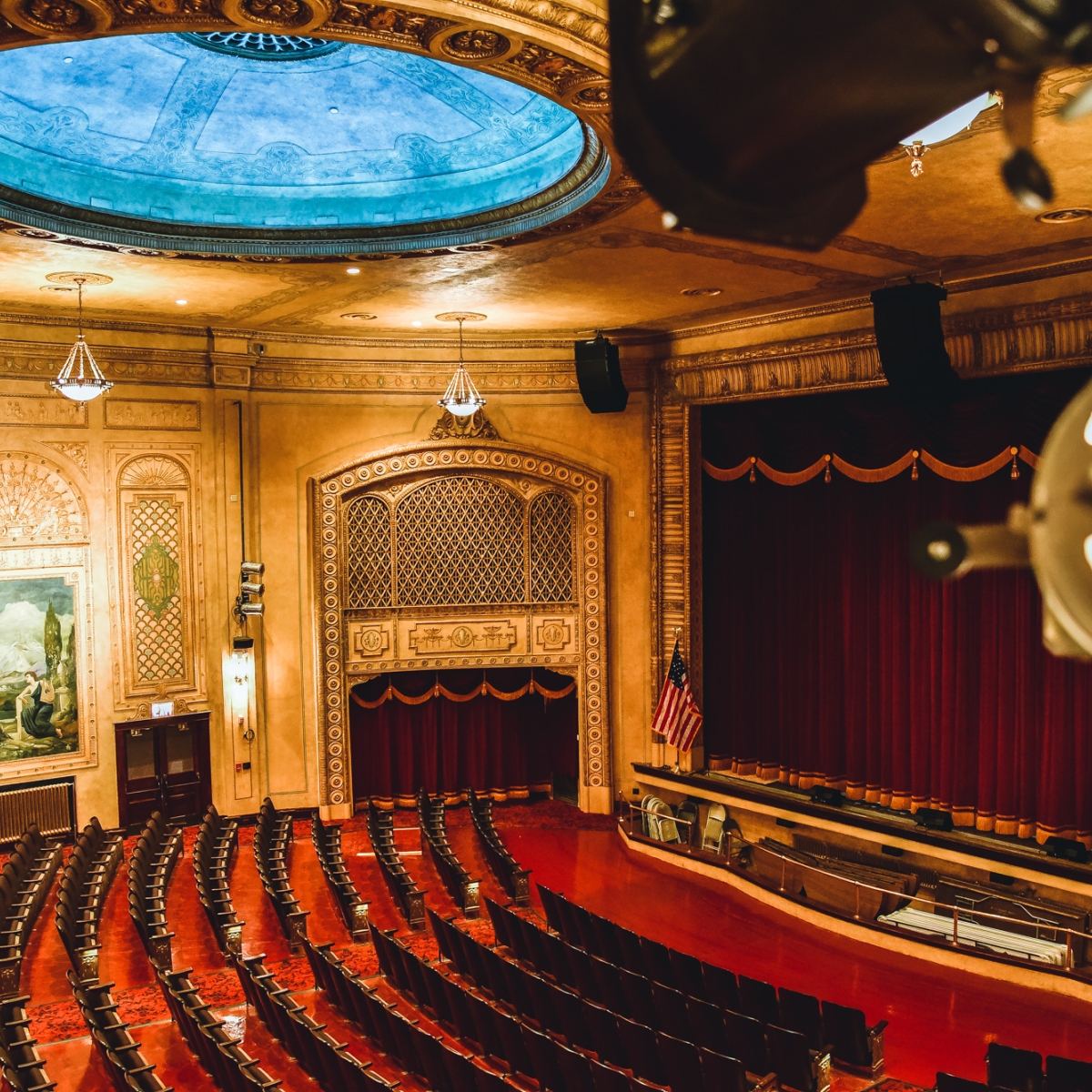 Inside Gowanda Hollywood Theater