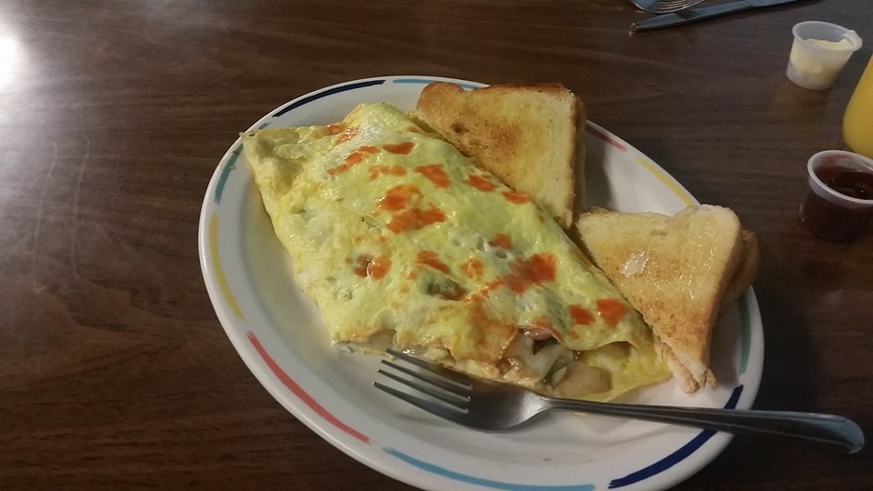 Omelet and toast