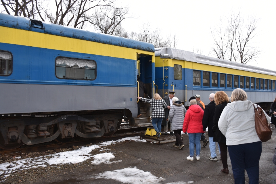 Passengers boarding the train