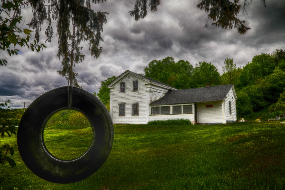 The Haunted Hinsdale House, Photo Credit- Amity Photos