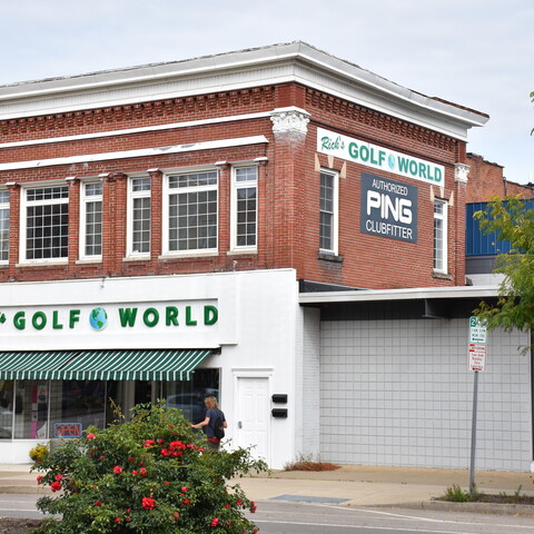 Outside view of Ricks Golf World in Olean