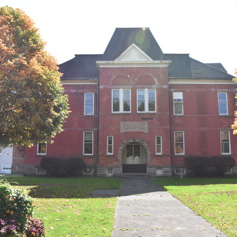 1887 building in Ellicottville